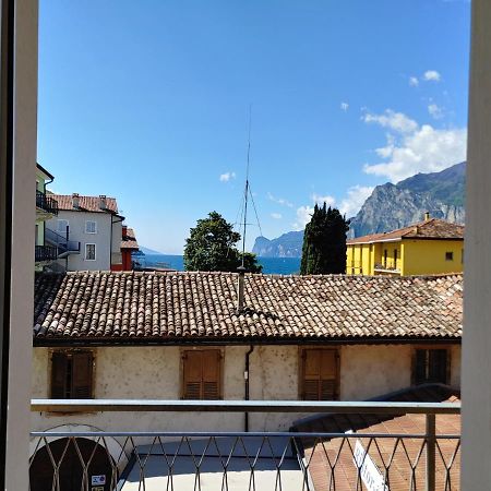 Appartamenti Baia Azzurra 3. Torbole Sul Garda Exteriör bild