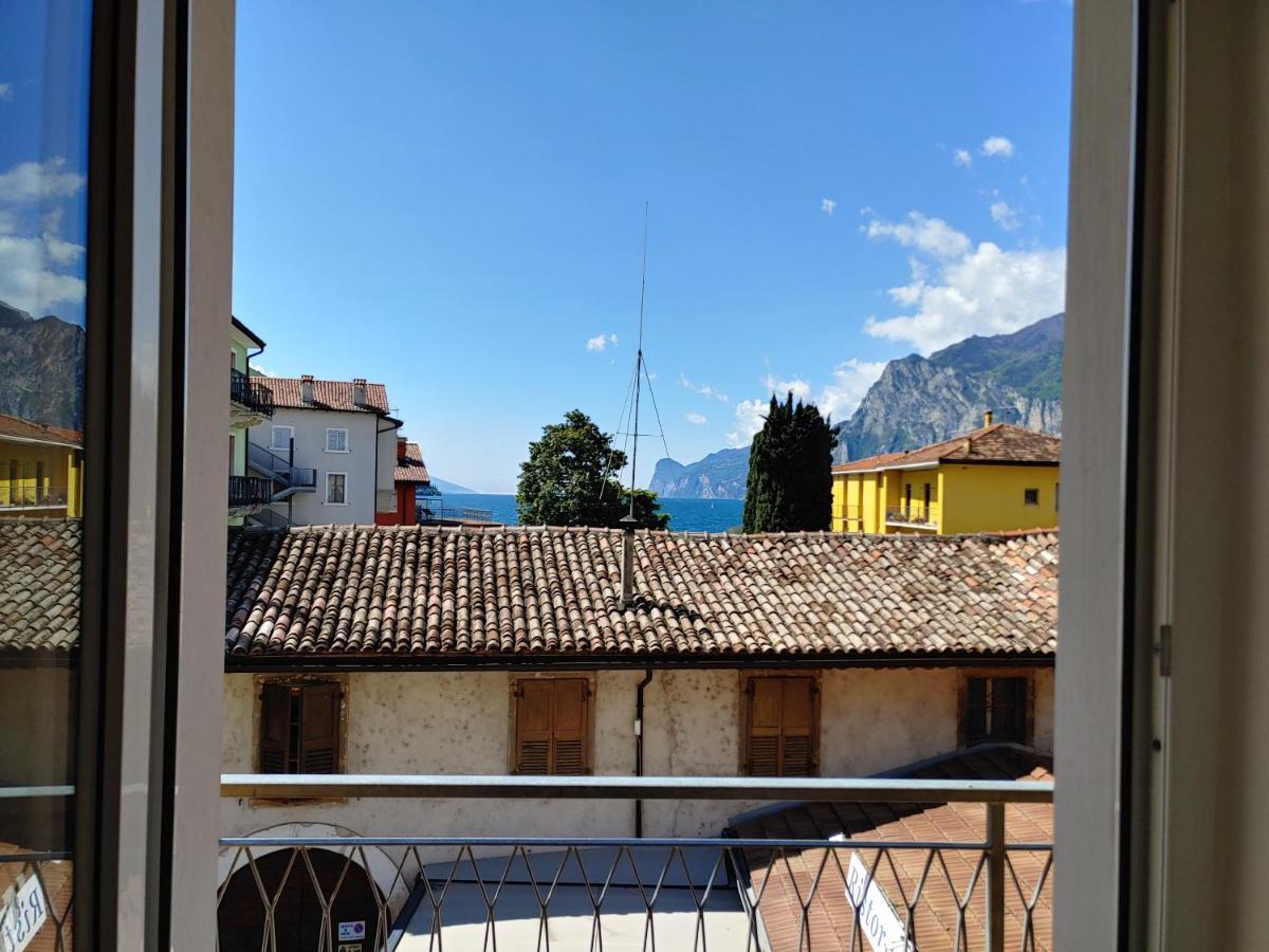 Appartamenti Baia Azzurra 3. Torbole Sul Garda Exteriör bild