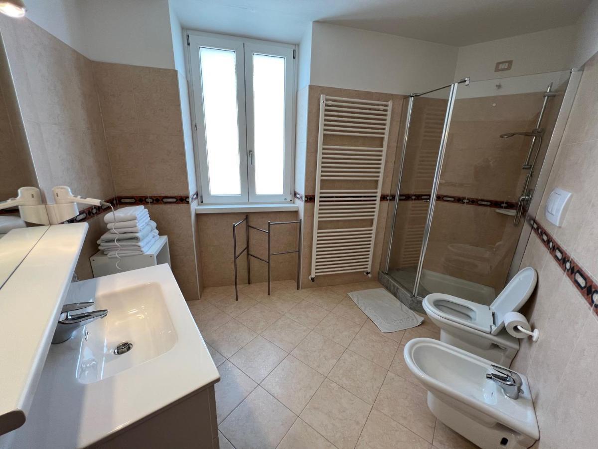 Appartamenti Baia Azzurra 3. Torbole Sul Garda Exteriör bild