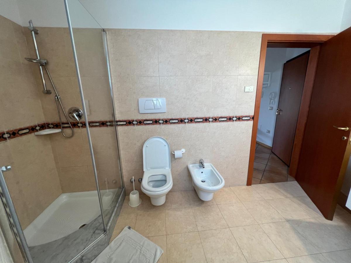 Appartamenti Baia Azzurra 3. Torbole Sul Garda Exteriör bild